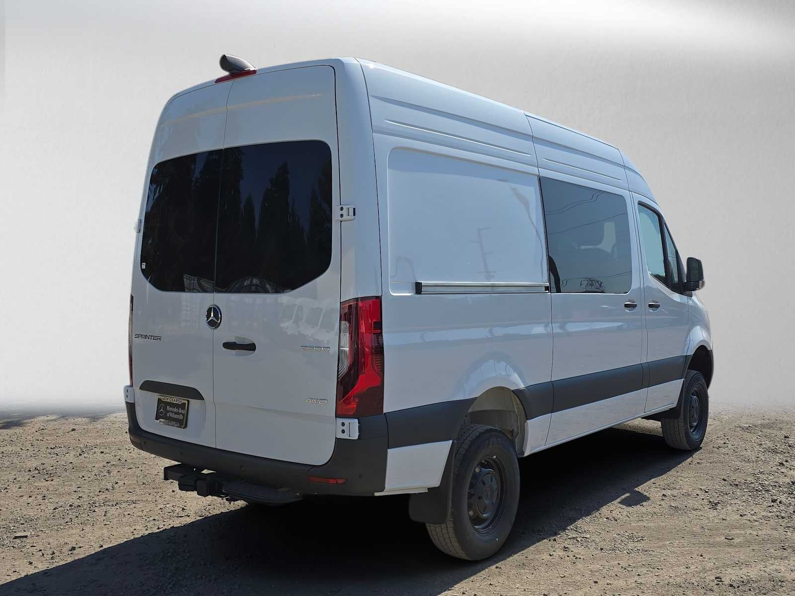 2026 Mercedes-Benz Sprinter Cargo 2500 Standard Roof I4 Diesel HO 144 AWD