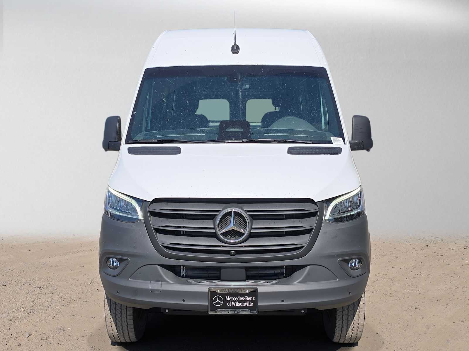 2026 Mercedes-Benz Sprinter Cargo 2500 Standard Roof I4 Diesel HO 144 AWD