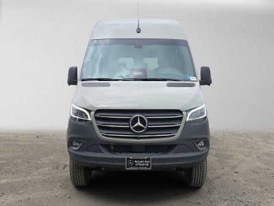 2026 Mercedes-Benz Sprinter Crew 2500 Standard Roof I4 Diesel HO 144 AWD