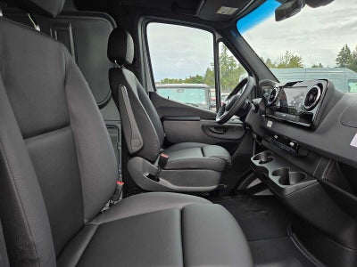 2026 Mercedes-Benz Sprinter Cargo 2500 Standard Roof I4 Diesel HO 144 AWD