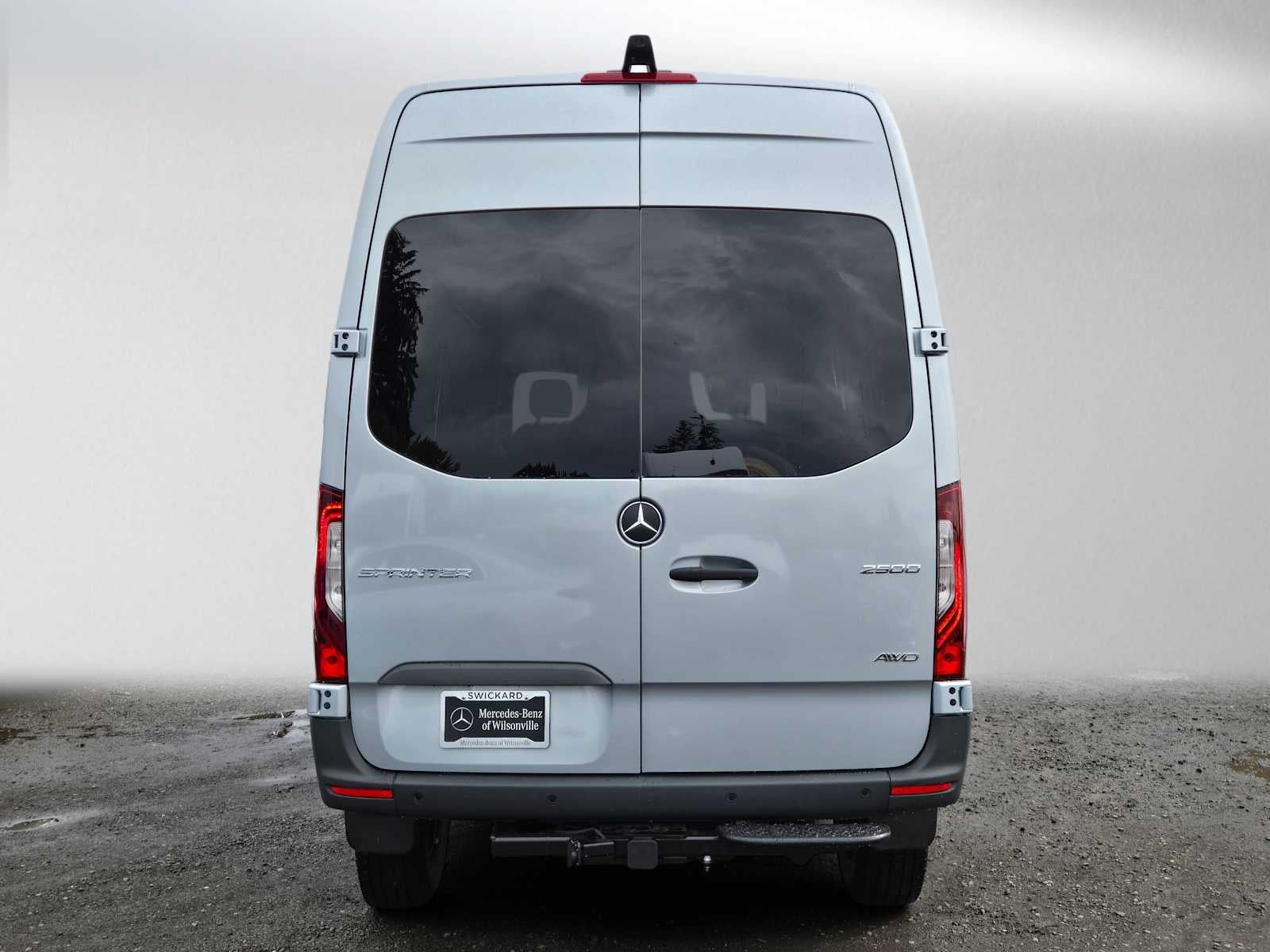 2026 Mercedes-Benz Sprinter Cargo 2500 Standard Roof I4 Diesel HO 144 AWD