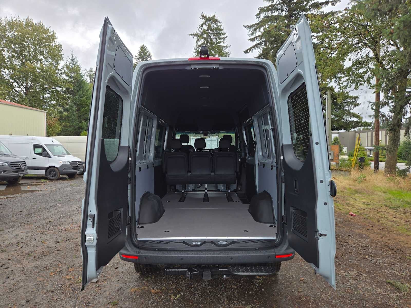 2026 Mercedes-Benz Sprinter Crew 2500 Standard Roof I4 Diesel HO 144 AWD