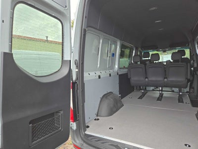 2026 Mercedes-Benz Sprinter Crew 2500 Standard Roof I4 Diesel HO 144 AWD