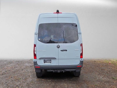 2026 Mercedes-Benz Sprinter Crew 2500 Standard Roof I4 Diesel HO 144 AWD