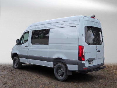 2026 Mercedes-Benz Sprinter Crew 2500 Standard Roof I4 Diesel HO 144 AWD