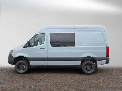2026 Mercedes-Benz Sprinter Crew 2500 Standard Roof I4 Diesel HO 144 AWD