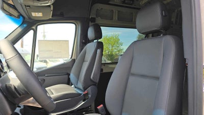 2026 Mercedes-Benz Sprinter 2500 Standard Roof I4 Diesel HO 144 AWD