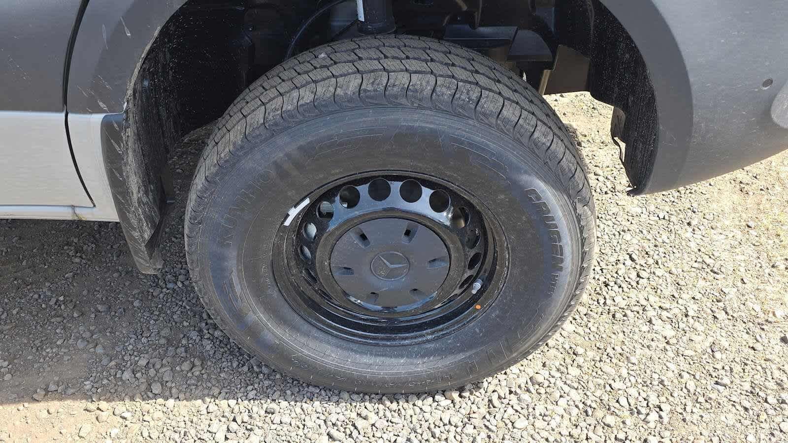 2026 Mercedes-Benz Sprinter 2500 Standard Roof I4 Diesel HO 144 AWD