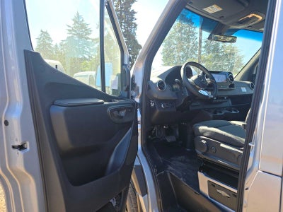 2026 Mercedes-Benz Sprinter 2500 Standard Roof I4 Diesel HO 144 AWD
