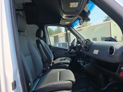 2026 Mercedes-Benz Sprinter Cargo 2500 Standard Roof I4 Diesel HO 144 AWD
