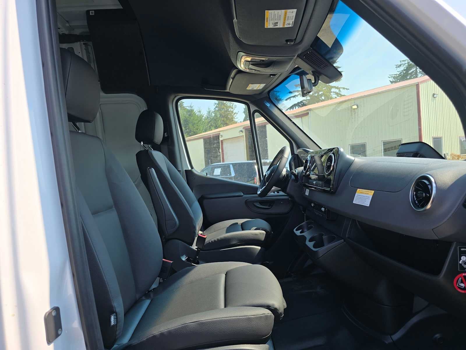 2026 Mercedes-Benz Sprinter Cargo 2500 Standard Roof I4 Diesel HO 144 AWD
