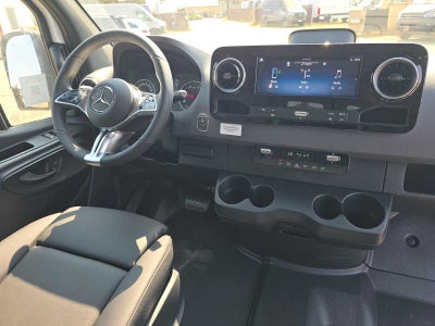2026 Mercedes-Benz Sprinter Cargo 2500 Standard Roof I4 Diesel HO 144 AWD