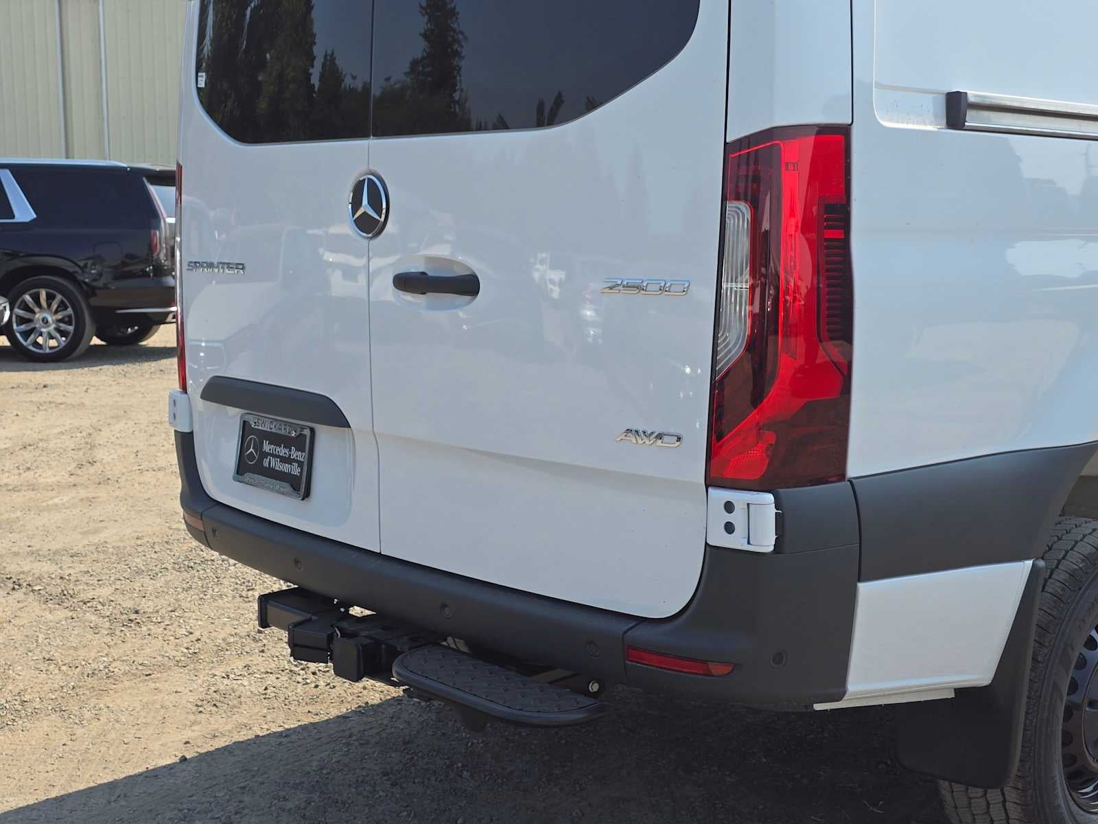 2026 Mercedes-Benz Sprinter Cargo 2500 Standard Roof I4 Diesel HO 144 AWD