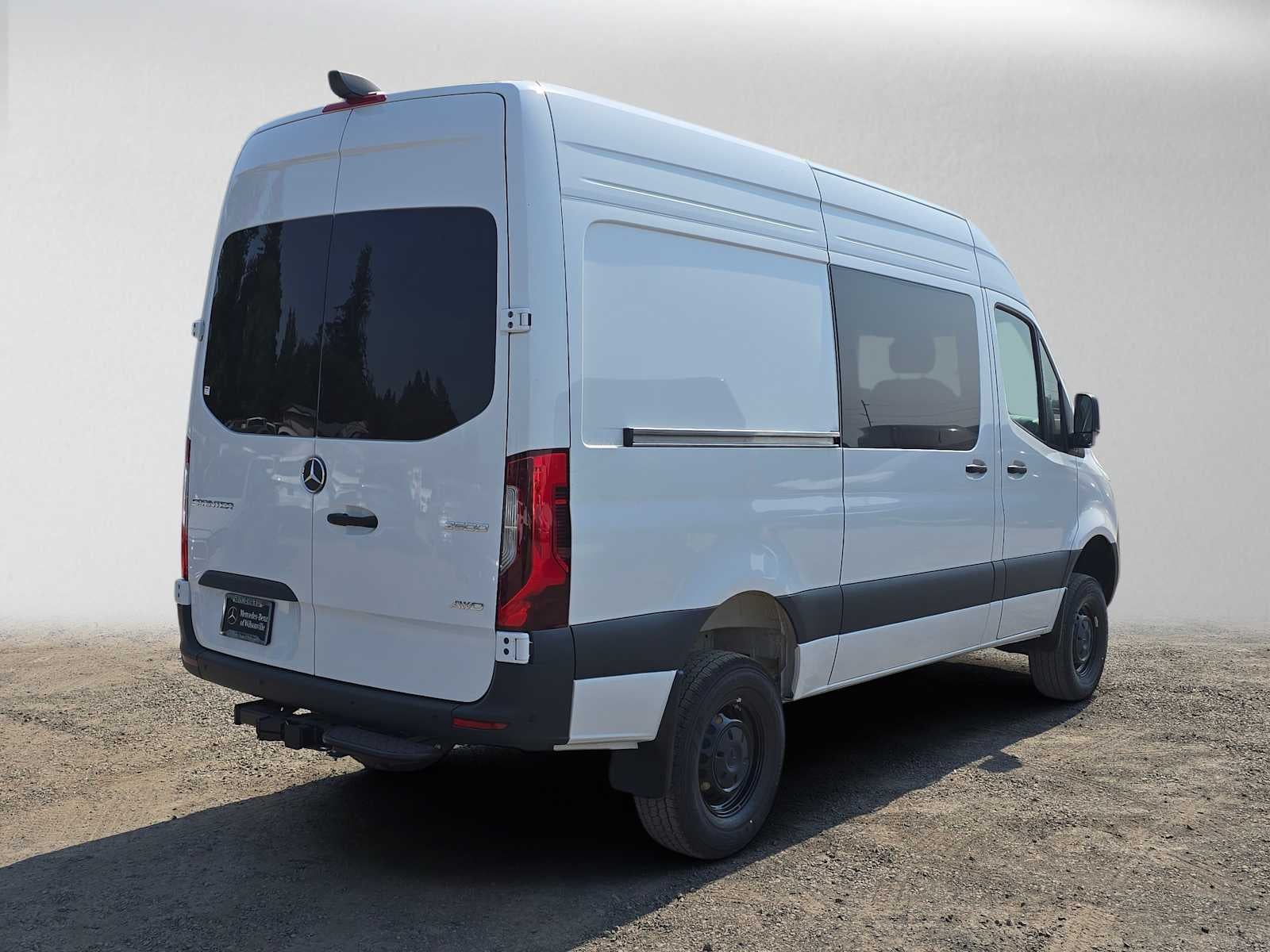 2026 Mercedes-Benz Sprinter Cargo 2500 Standard Roof I4 Diesel HO 144 AWD