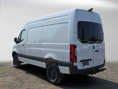 2026 Mercedes-Benz Sprinter Cargo 2500 Standard Roof I4 Diesel HO 144 AWD