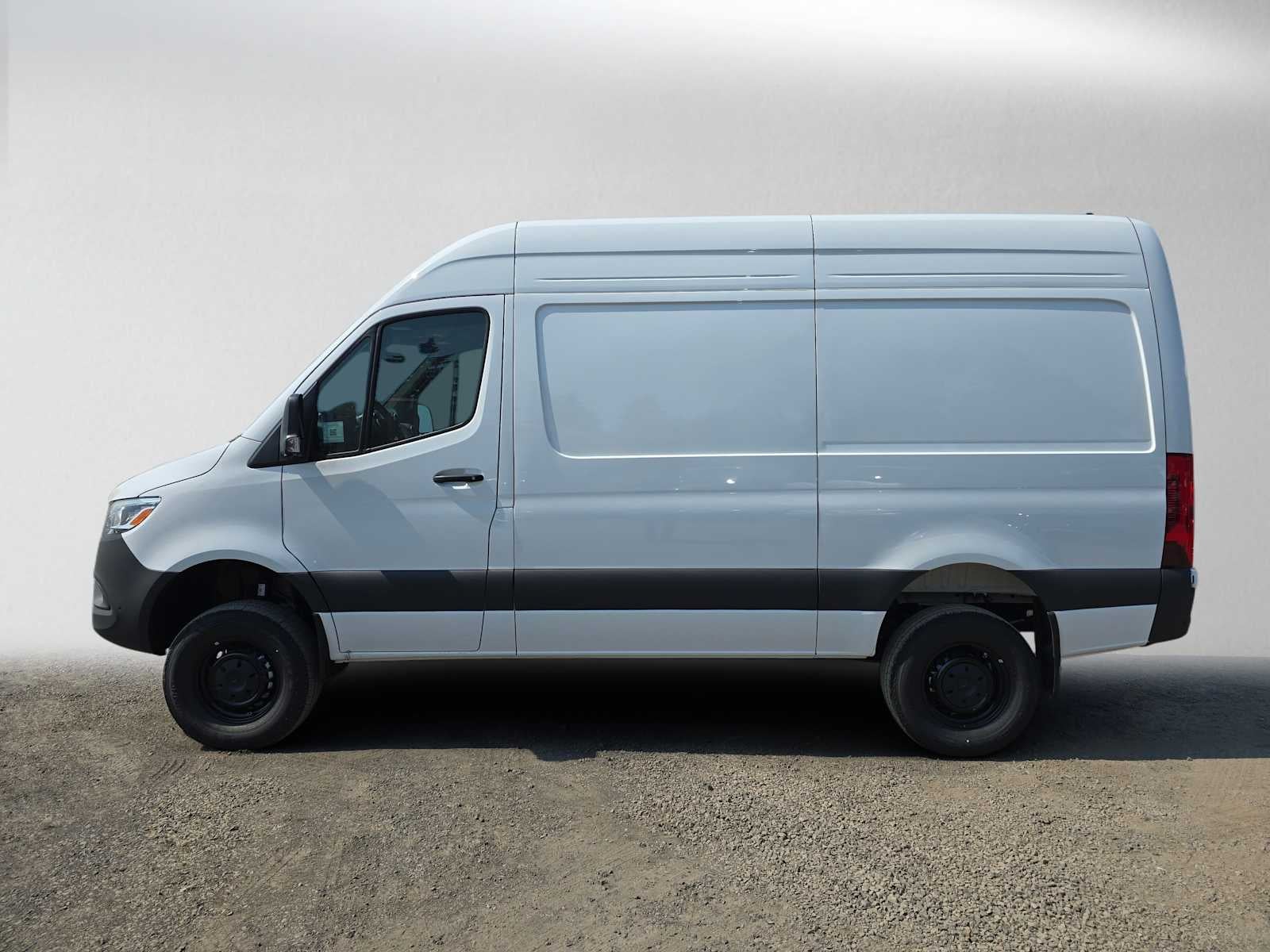 2026 Mercedes-Benz Sprinter Cargo 2500 Standard Roof I4 Diesel HO 144 AWD