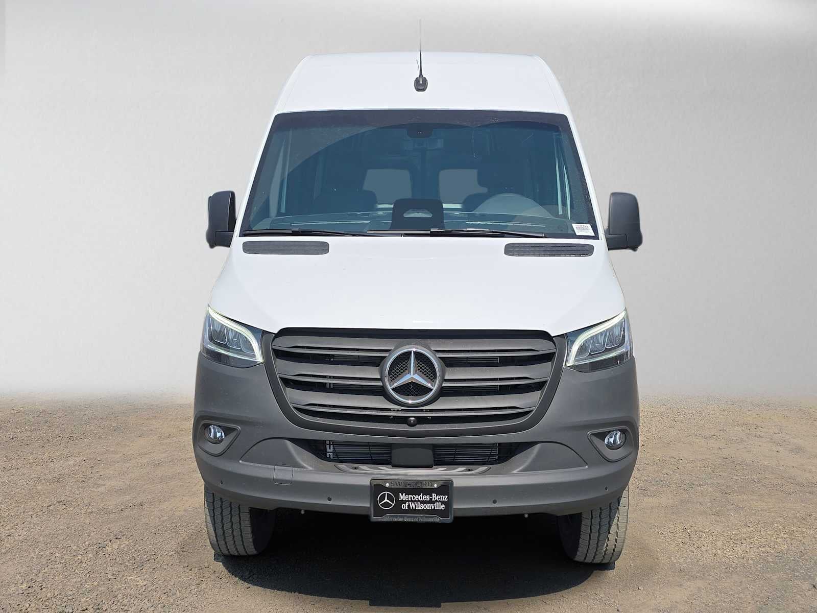 2026 Mercedes-Benz Sprinter Cargo 2500 Standard Roof I4 Diesel HO 144 AWD