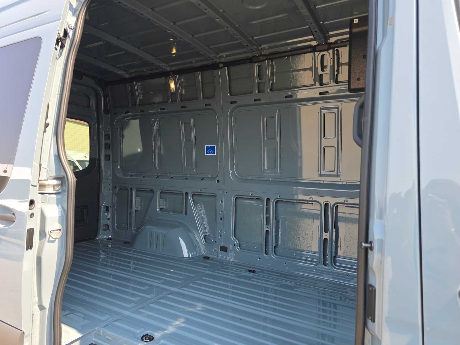2026 Mercedes-Benz Sprinter Cargo 2500 Standard Roof I4 Diesel HO 144 AWD