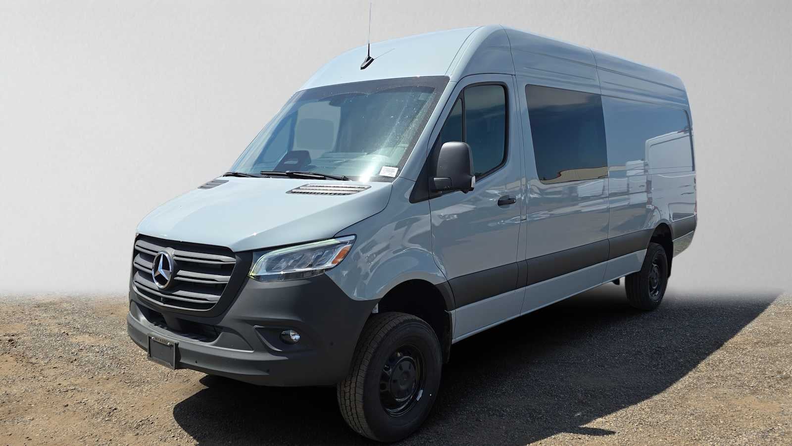 2026 Mercedes-Benz Sprinter 2500 High Roof I4 Diesel HO 170 AWD