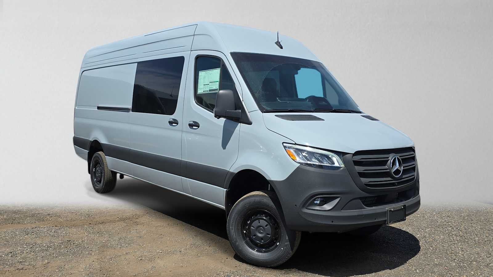 2026 Mercedes-Benz Sprinter 2500 High Roof I4 Diesel HO 170 AWD