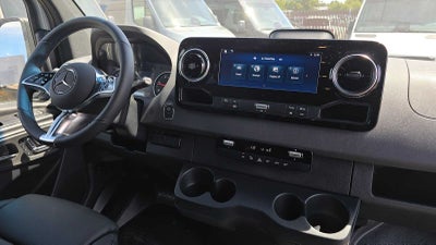 2026 Mercedes-Benz Sprinter 2500 High Roof I4 Diesel HO 170 AWD