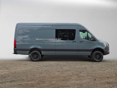 2026 Mercedes-Benz Sprinter Crew 2500 High Roof I4 Diesel HO 170 AWD
