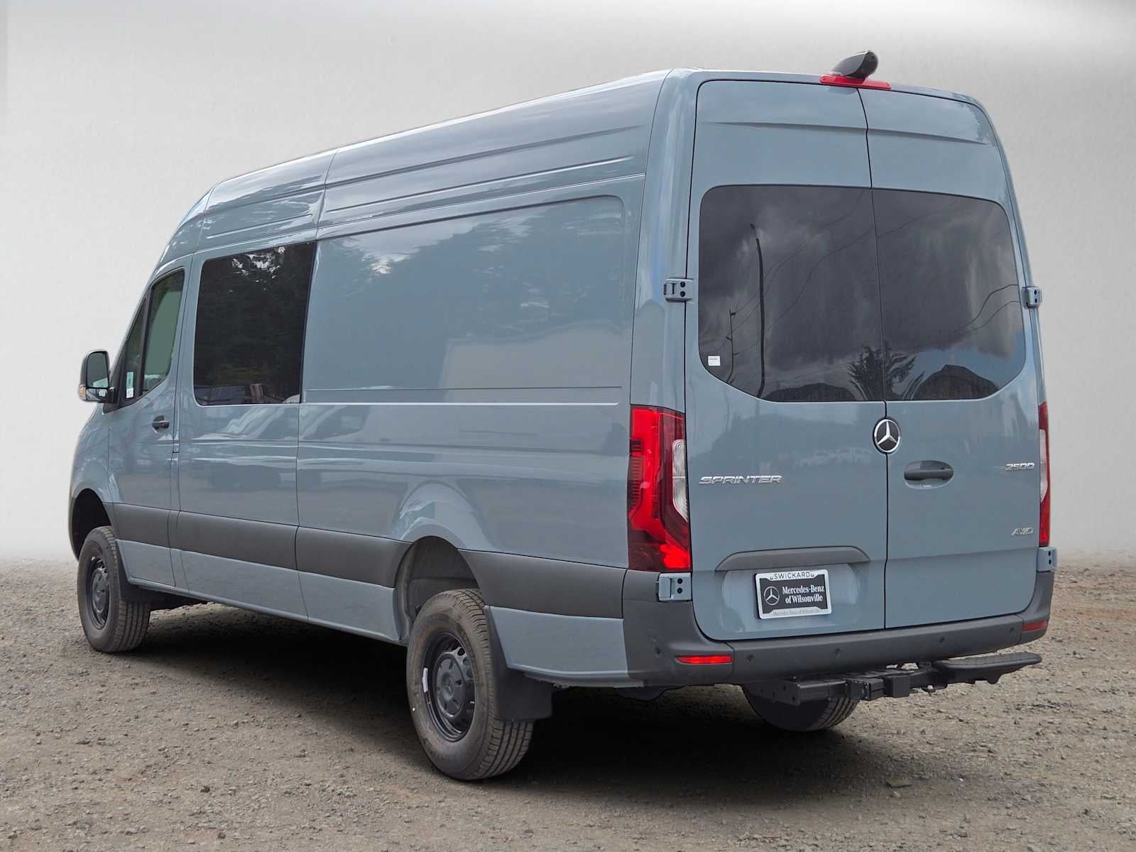 2026 Mercedes-Benz Sprinter Crew 2500 High Roof I4 Diesel HO 170 AWD