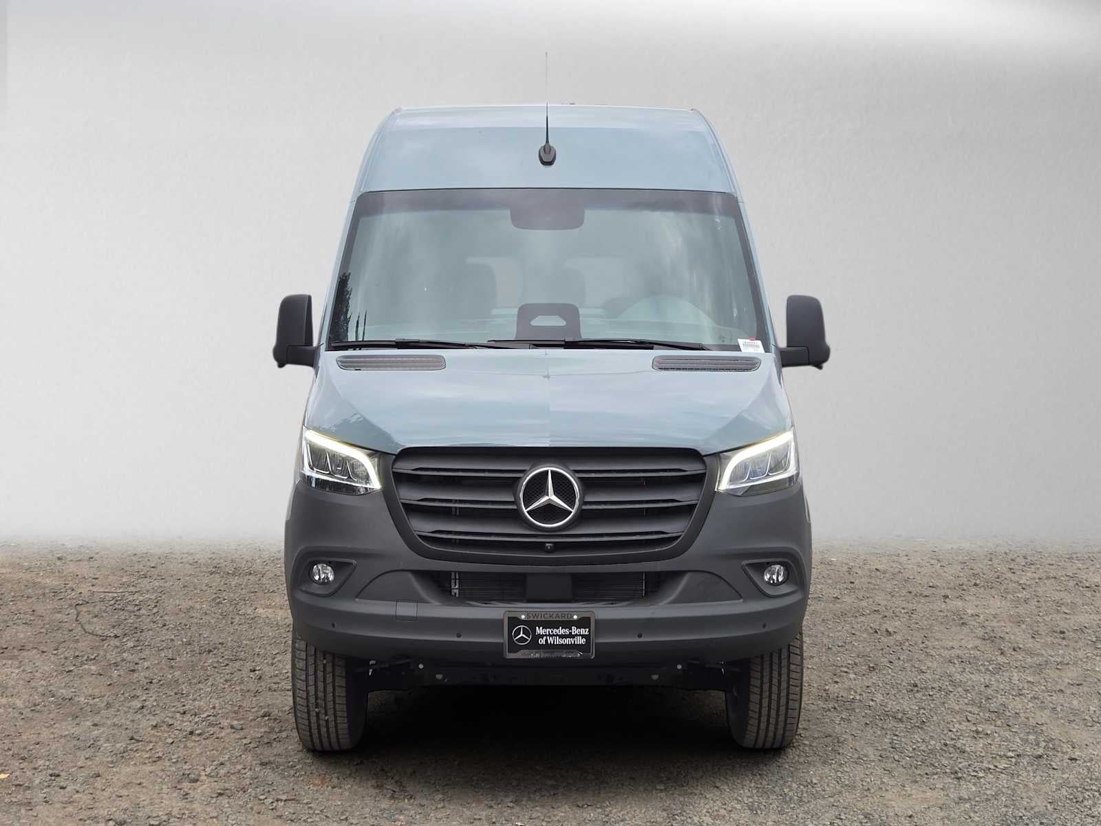 2026 Mercedes-Benz Sprinter Crew 2500 High Roof I4 Diesel HO 170 AWD