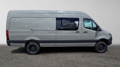 2026 Mercedes-Benz Sprinter 2500 High Roof I4 Diesel HO 170 AWD