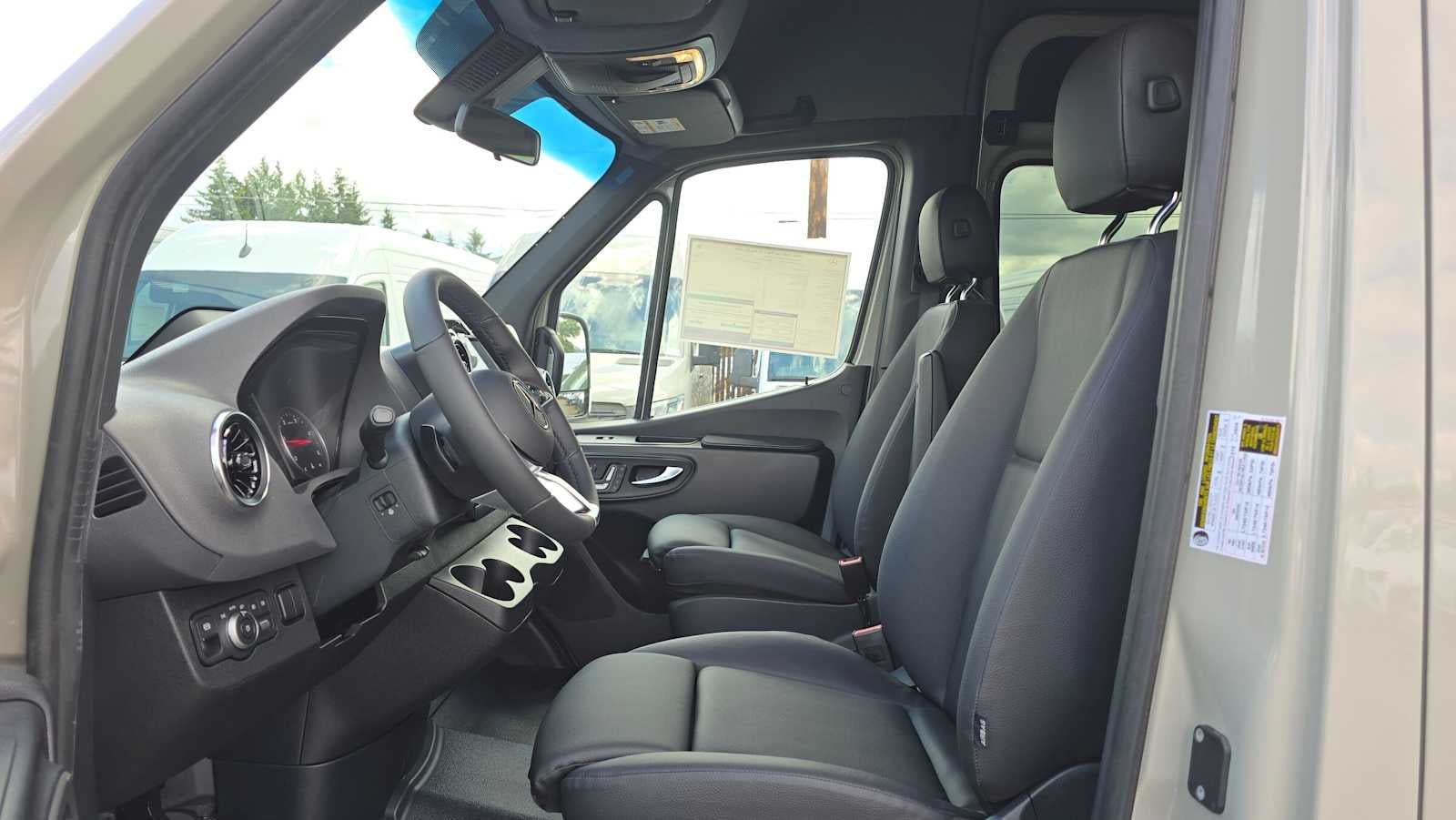 2026 Mercedes-Benz Sprinter 2500 High Roof I4 Diesel HO 170 AWD