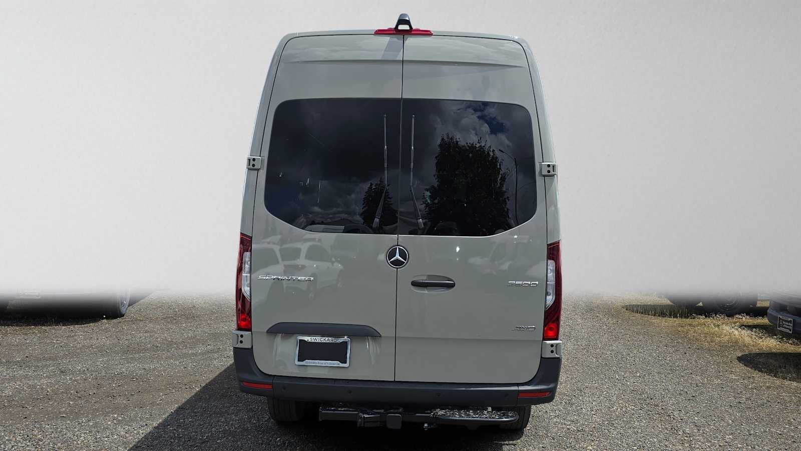 2026 Mercedes-Benz Sprinter 2500 High Roof I4 Diesel HO 170 AWD