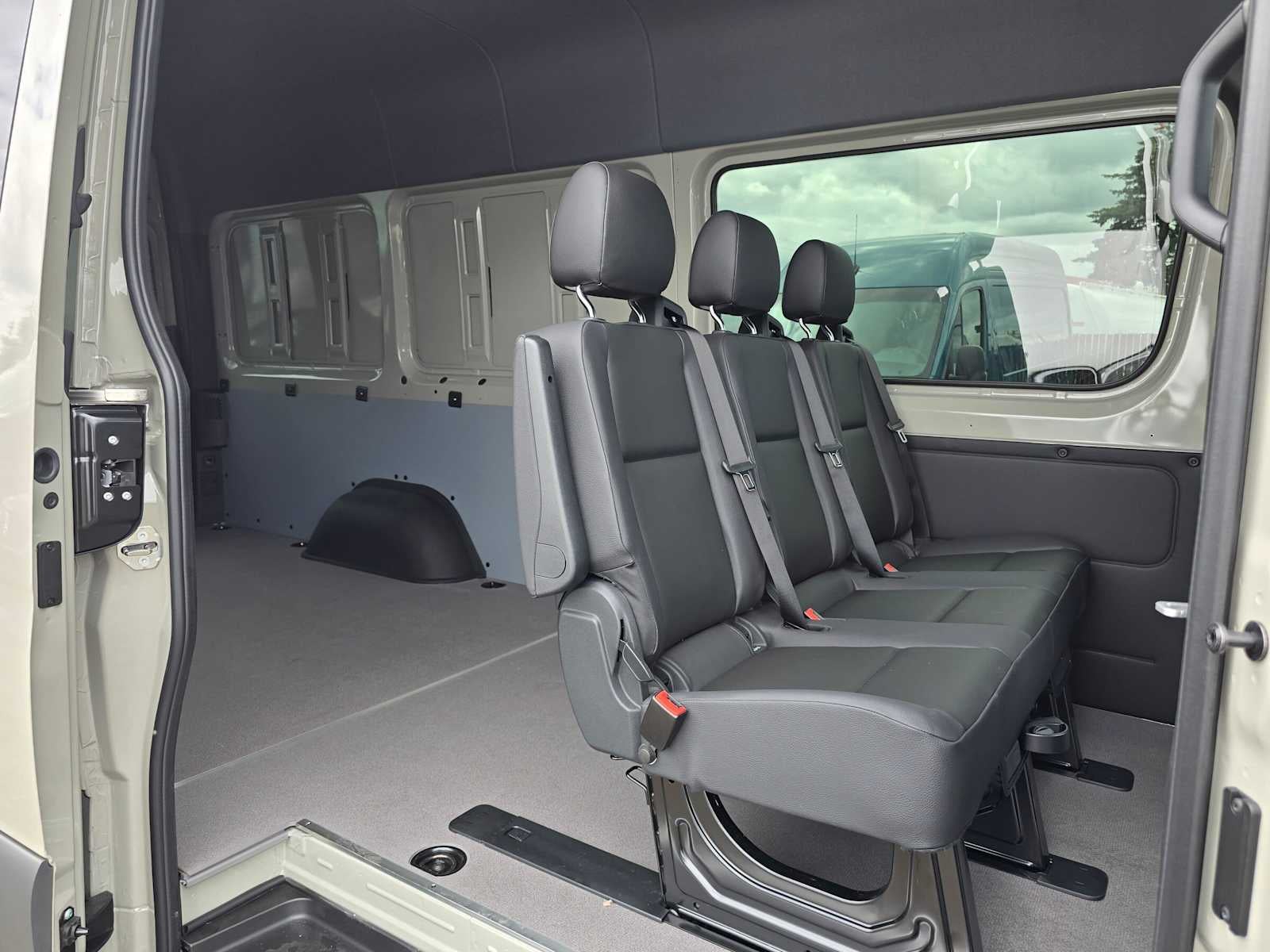 2026 Mercedes-Benz Sprinter 2500 High Roof I4 Diesel HO 170 AWD