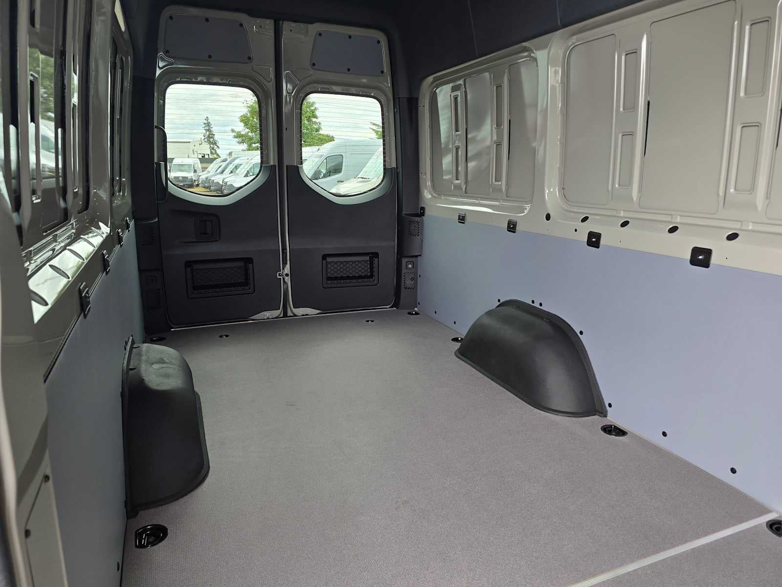 2026 Mercedes-Benz Sprinter 2500 High Roof I4 Diesel HO 170 AWD