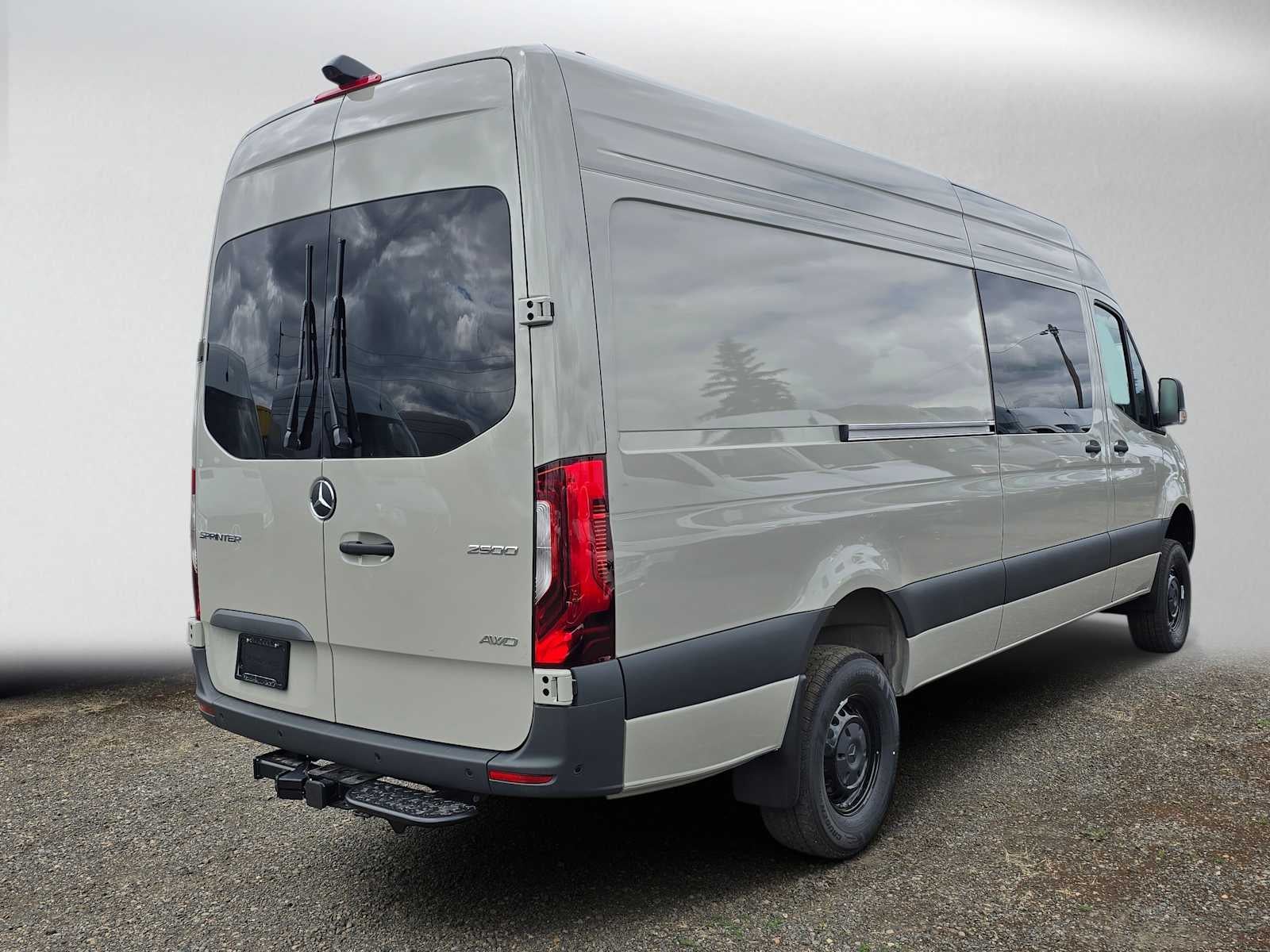 2026 Mercedes-Benz Sprinter 2500 High Roof I4 Diesel HO 170 AWD
