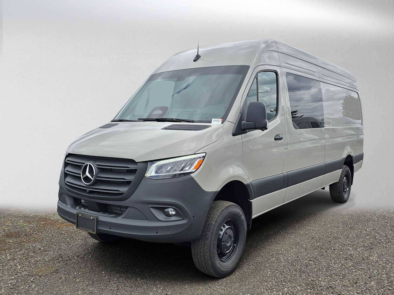 2026 Mercedes-Benz Sprinter 2500 High Roof I4 Diesel HO 170 AWD