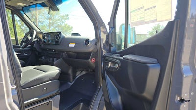 2026 Mercedes-Benz Sprinter 2500 High Roof I4 Diesel HO 170 AWD