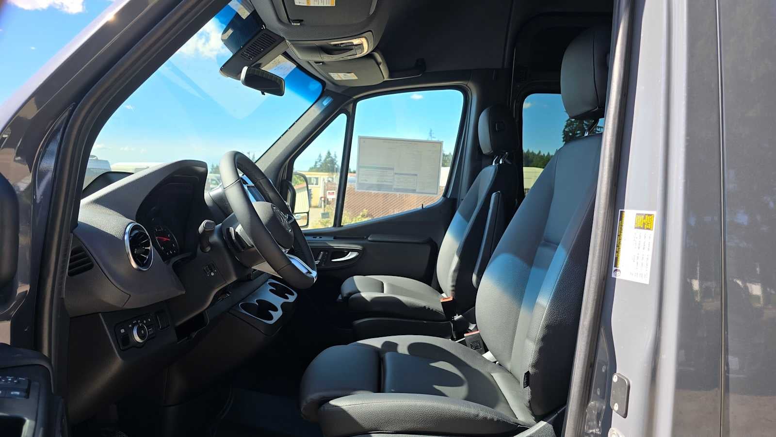 2026 Mercedes-Benz Sprinter 2500 High Roof I4 Diesel HO 170 AWD