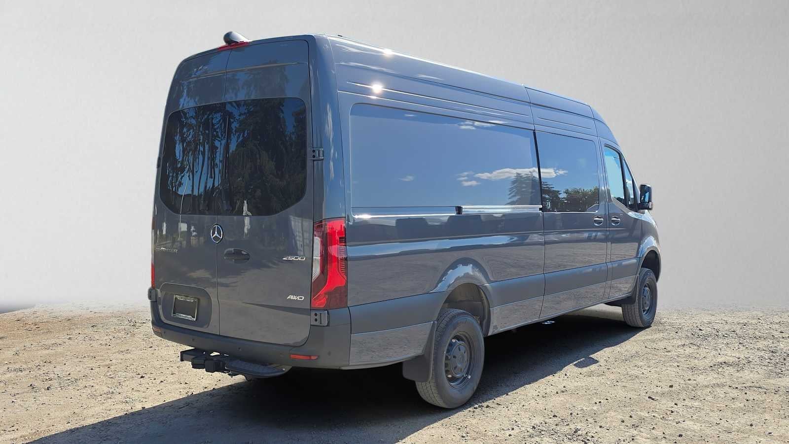 2026 Mercedes-Benz Sprinter 2500 High Roof I4 Diesel HO 170 AWD
