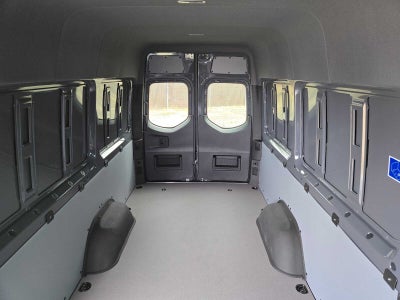 2026 Mercedes-Benz Sprinter Crew 2500 High Roof I4 Diesel HO 170 AWD