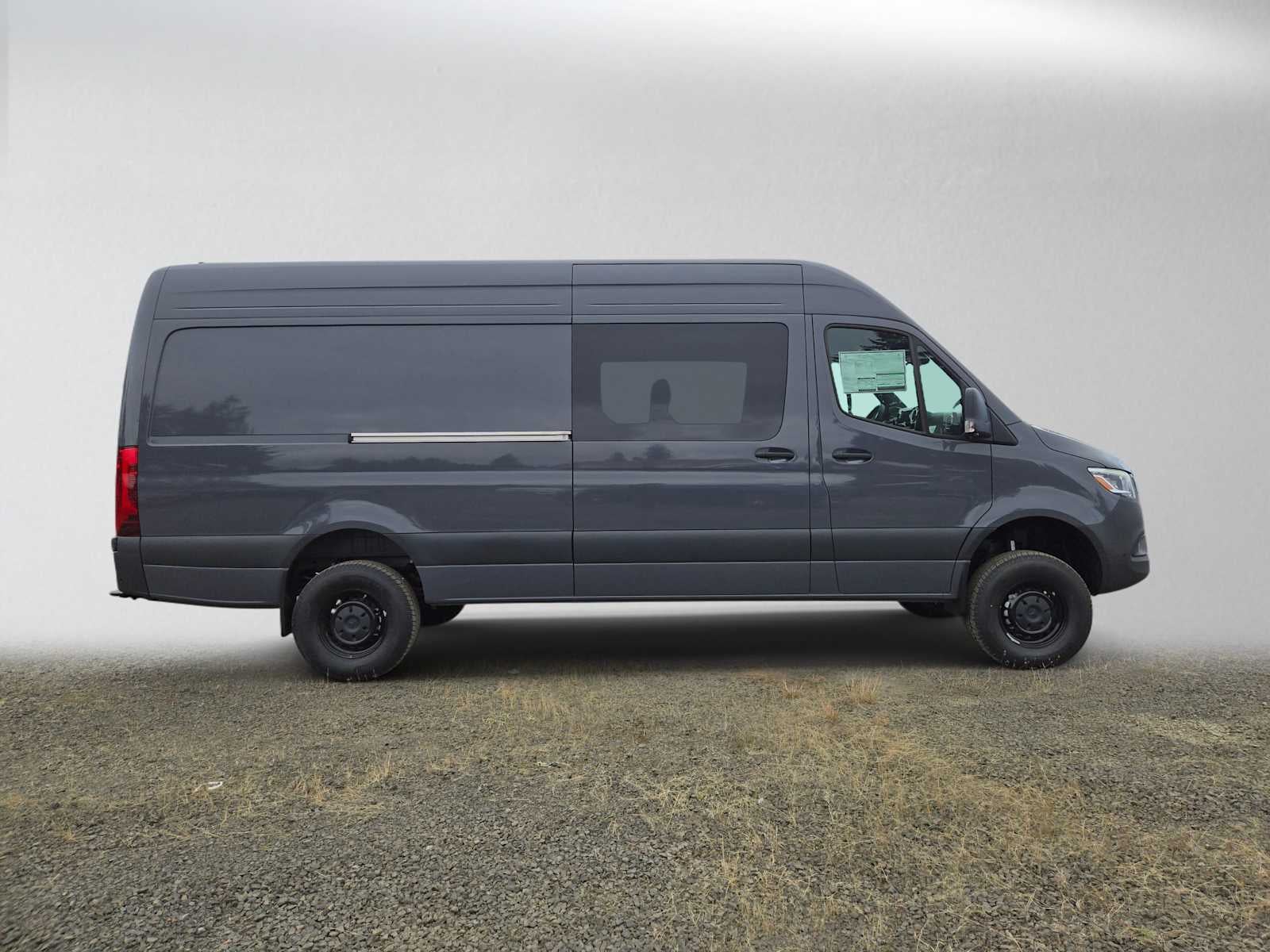 2026 Mercedes-Benz Sprinter Crew 2500 High Roof I4 Diesel HO 170 AWD