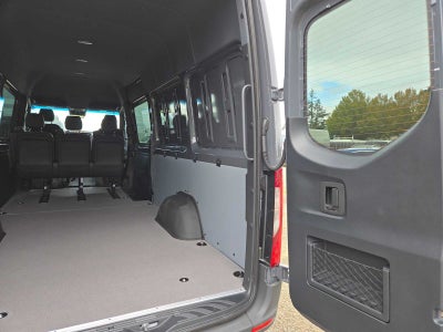 2026 Mercedes-Benz Sprinter Crew 2500 High Roof I4 Diesel HO 170 AWD
