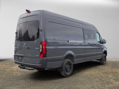 2026 Mercedes-Benz Sprinter Crew 2500 High Roof I4 Diesel HO 170 AWD