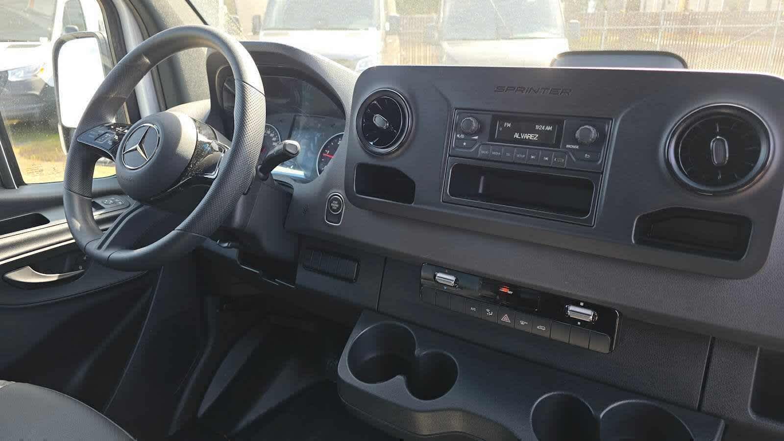 2025 Mercedes-Benz Sprinter Cargo Van 2500 Standard Roof I4 Diesel 144 RWD