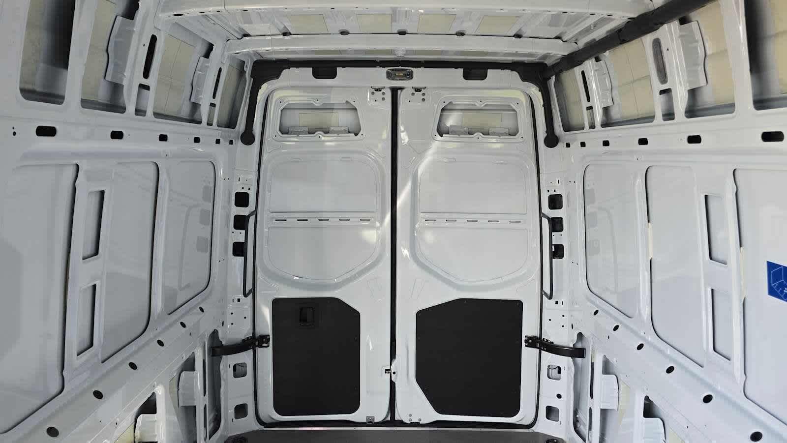 2025 Mercedes-Benz Sprinter Cargo Van 2500 Standard Roof I4 Diesel 144 RWD