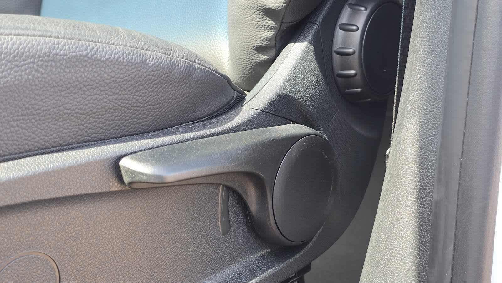 2025 Mercedes-Benz Sprinter Cargo Van 2500 Standard Roof I4 Diesel 144 RWD