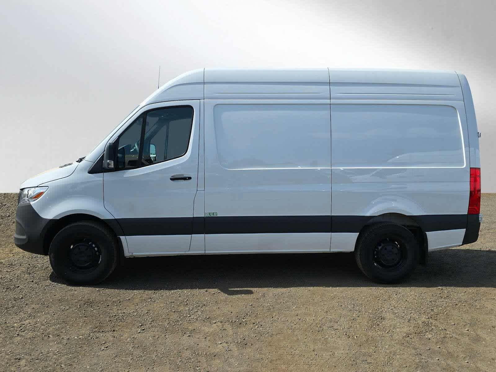 2025 Mercedes-Benz Sprinter Cargo Van 2500 Standard Roof I4 Diesel 144 RWD