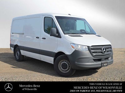 2025 Mercedes-Benz Sprinter Cargo Van 2500 Standard Roof I4 Diesel 144 RWD
