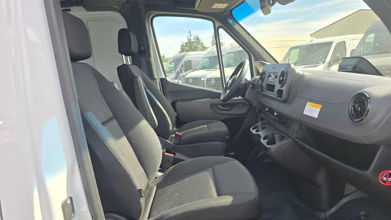 2025 Mercedes-Benz Sprinter Cargo Van 2500 Standard Roof I4 Diesel 144 RWD