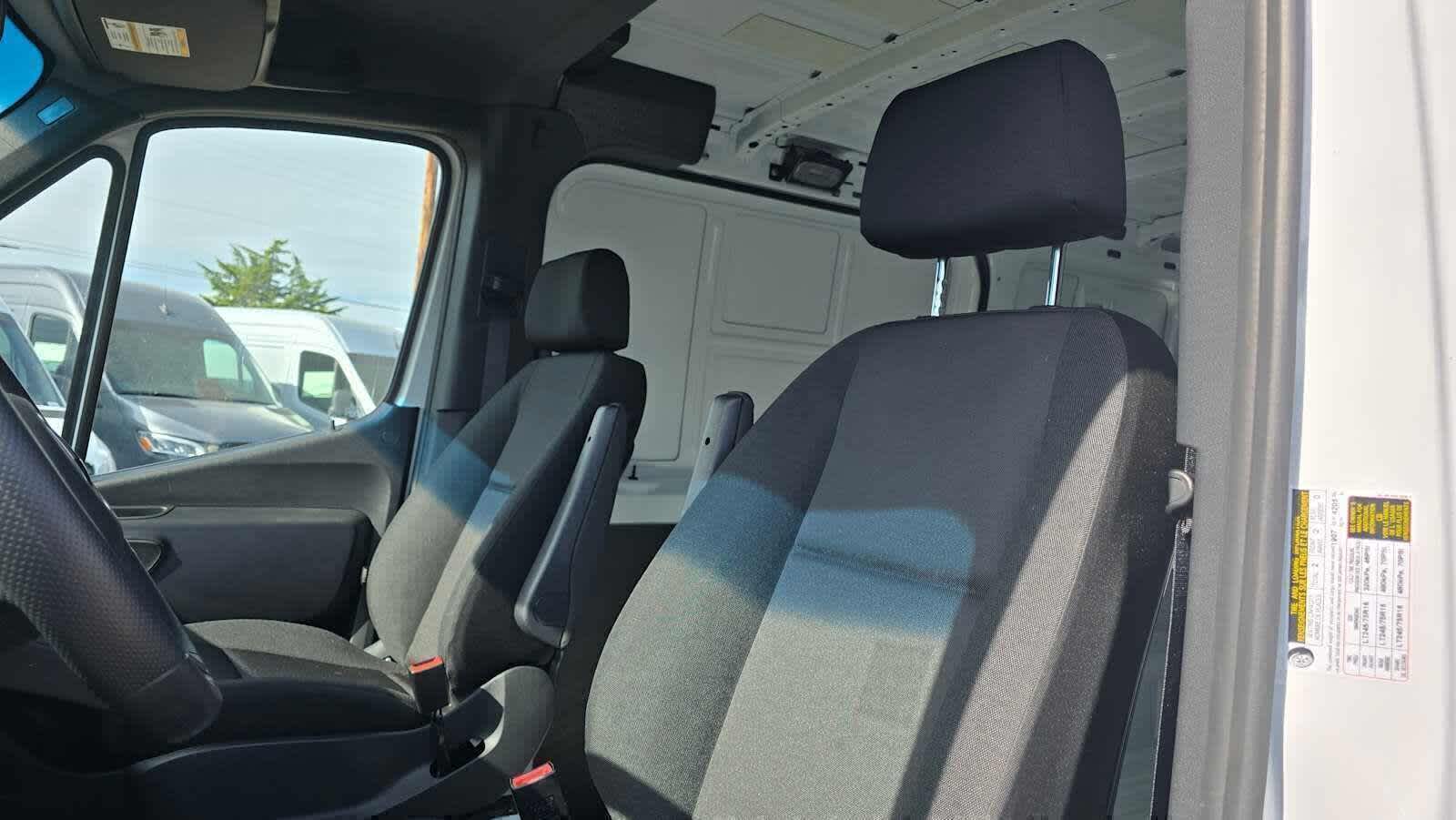 2025 Mercedes-Benz Sprinter Cargo Van 2500 Standard Roof I4 Diesel 144 RWD