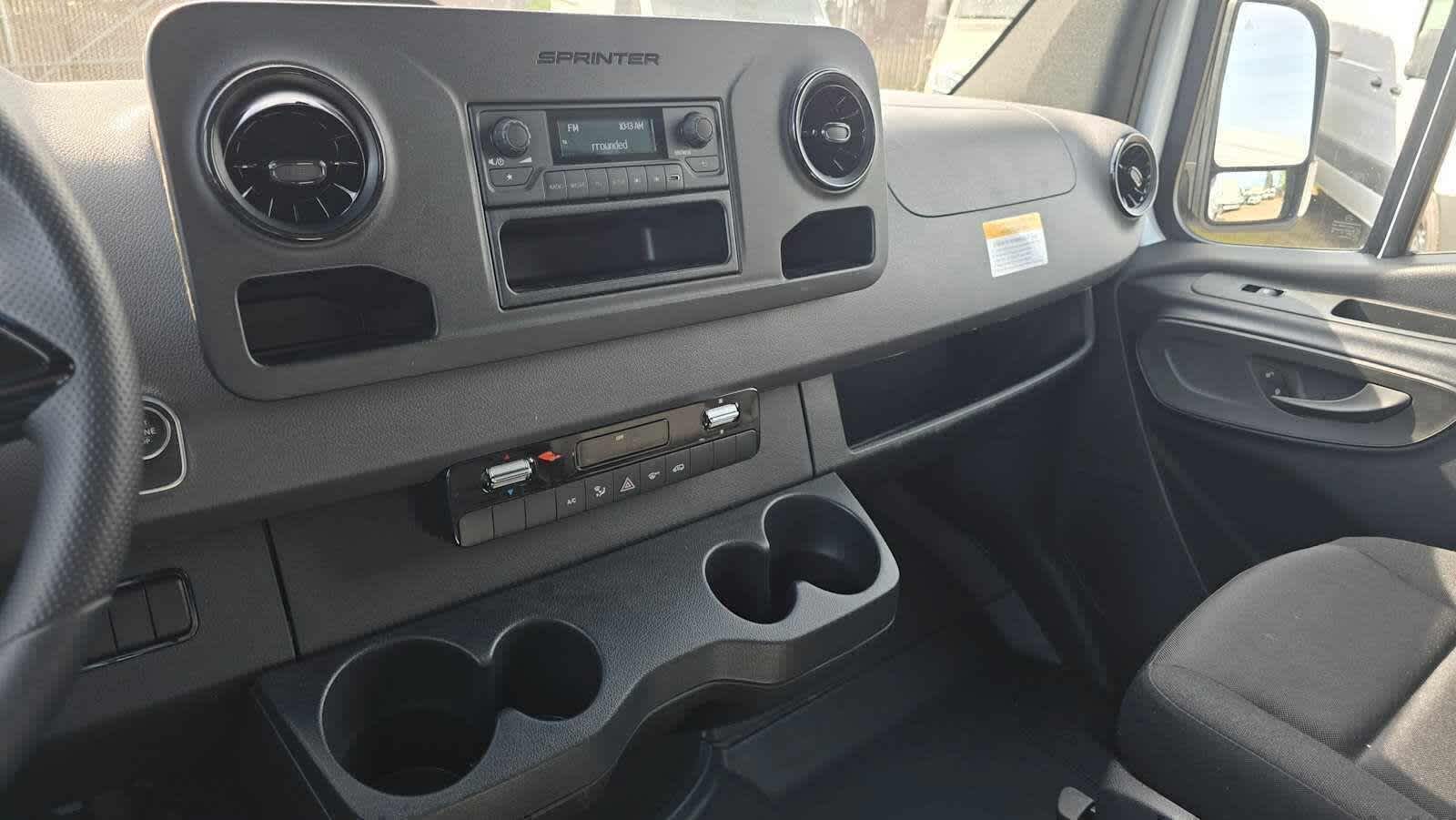 2025 Mercedes-Benz Sprinter Cargo Van 2500 Standard Roof I4 Diesel 144 RWD